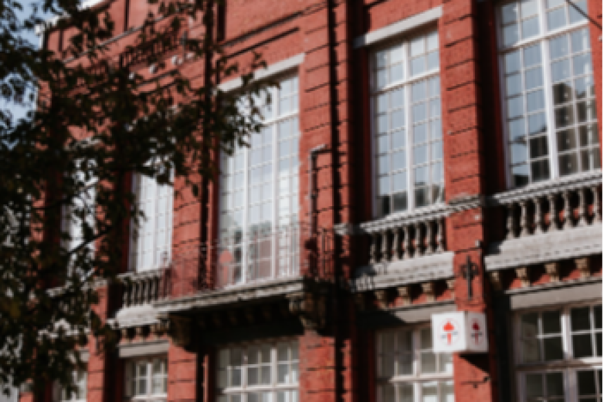 Le Père Noël laïque s'invite au Village Solidaire de Charleroi !